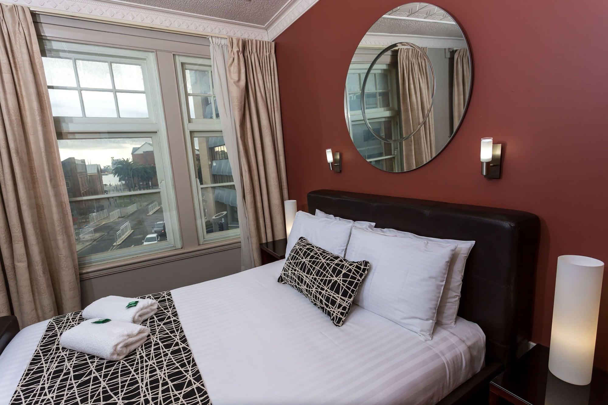 Clarendon Hotel ニューカッスル エクステリア 写真