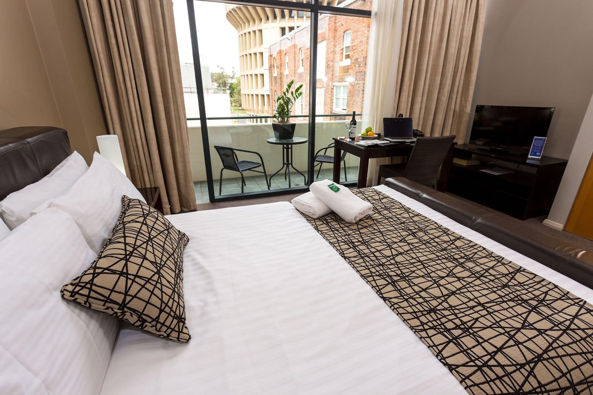 Clarendon Hotel ニューカッスル エクステリア 写真