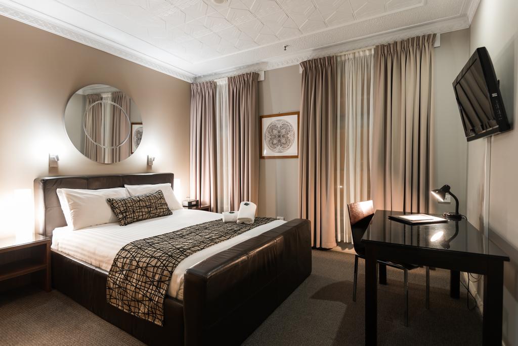 Clarendon Hotel ニューカッスル エクステリア 写真