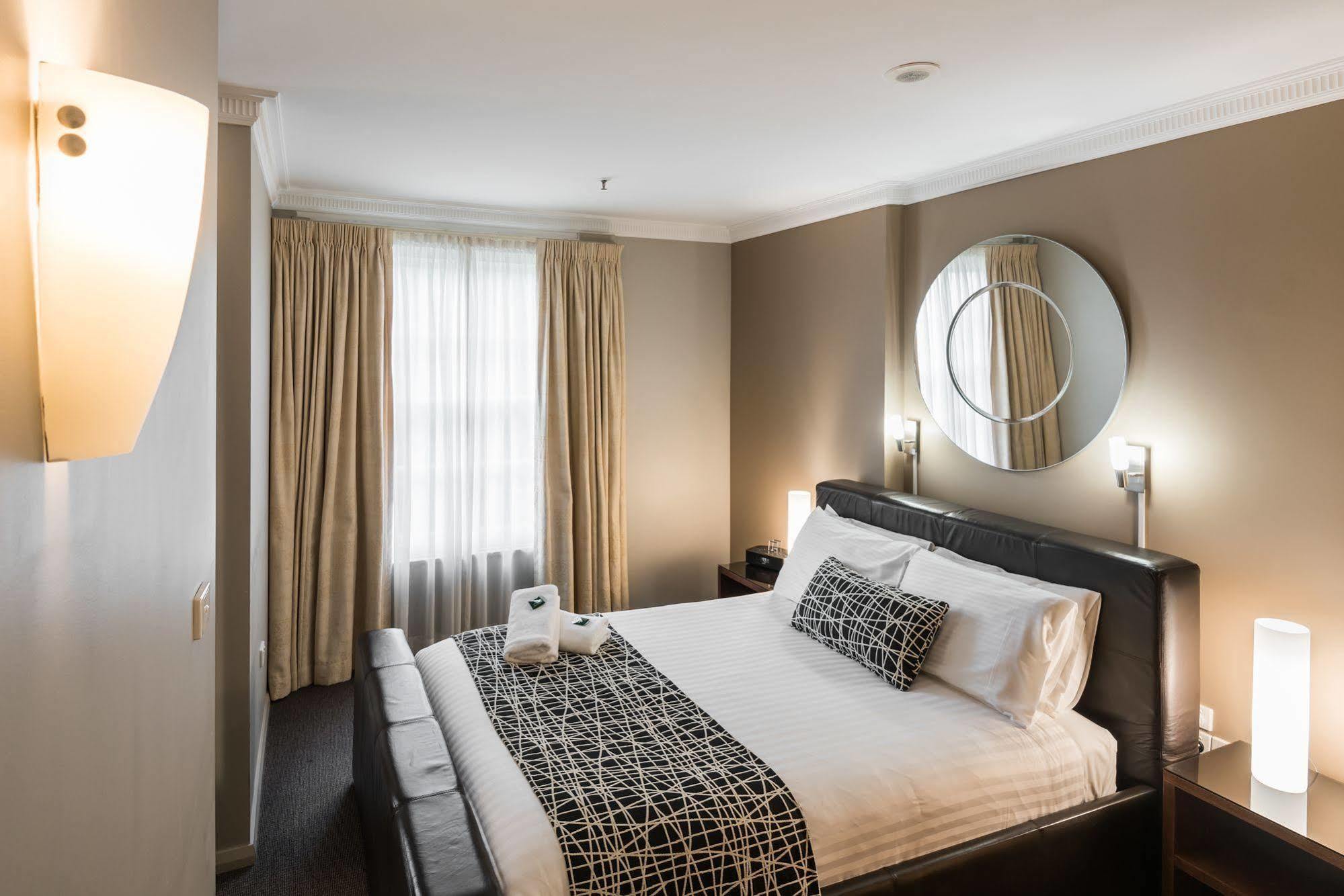 Clarendon Hotel ニューカッスル エクステリア 写真